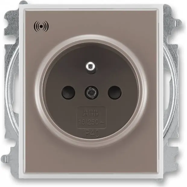 ABB 5589E-A02357 26 Time Zásuvka s přepěťovou ochranou, s akustickou signalizací poruchy Speciální Cena