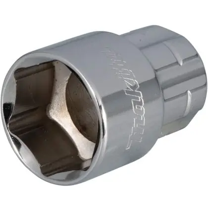 Vysoce Kvalitní Nástrčný klíč průchozí MAKITA 18 mm